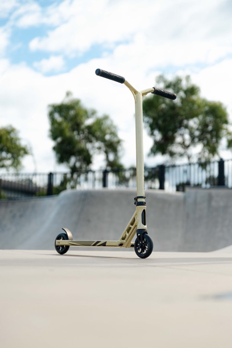 Freestyle koloběžka Grit Fluxx Golden Sand