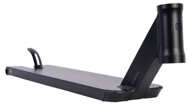 Deska UrbanArtt Sprawl Max Peters V2 6.0 x 23 Black