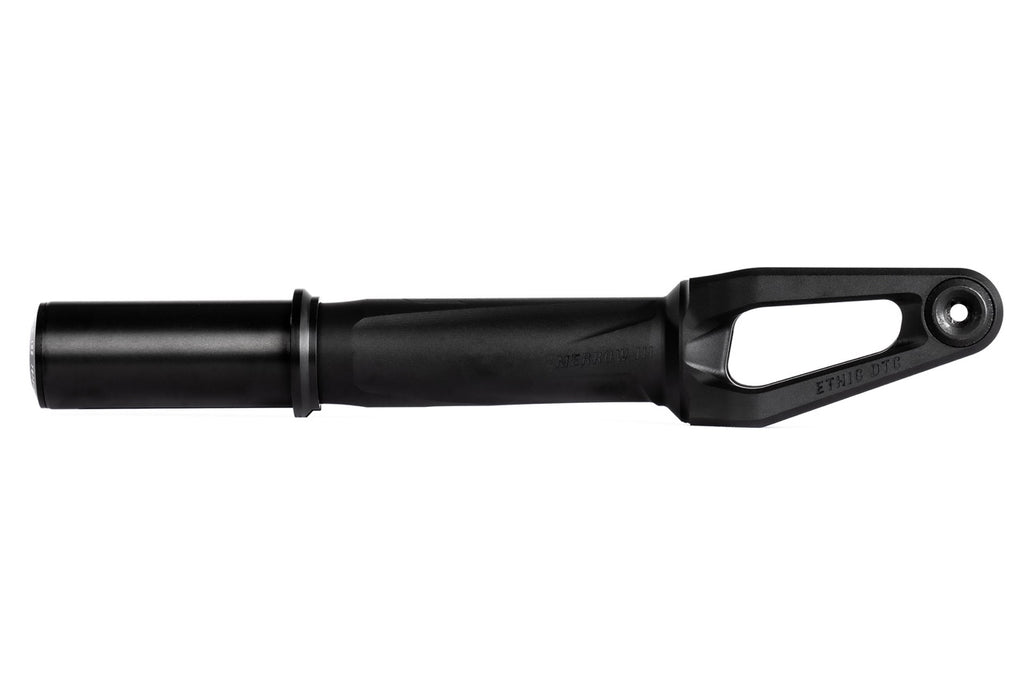 Vidlice Ethic Merrow V3 8/12 STD IHC black